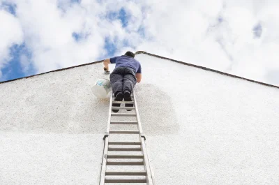 Peinture extérieure à Coustouge — façades et ravalement